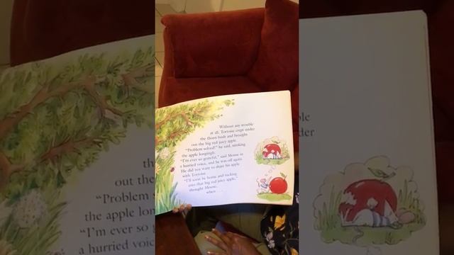 Kerry’s Reading of Little Mouse and the Big Red Apple смотреть онлайн