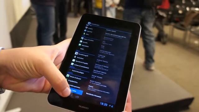 Huawei MediaPad Youth Hands On смотреть онлайн