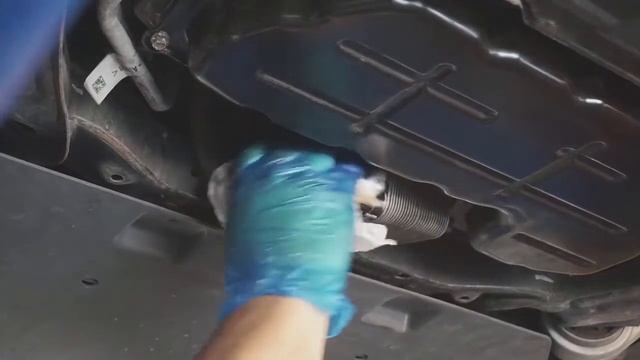 2007 Jaguar XK Oil Change смотреть онлайн