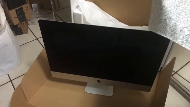 Unboxing the iMac 27 5k display i7 inch with32 gig of ram Sep 5, 2016, 7:59 PM смотреть онлайн