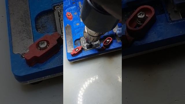 iPhone Xs water damage swap part2 смотреть онлайн