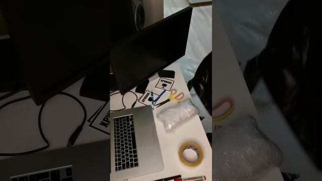 Видео упаковывания iPhone 13 proMax 256 GB Sierra Blue для отправки смотреть онлайн