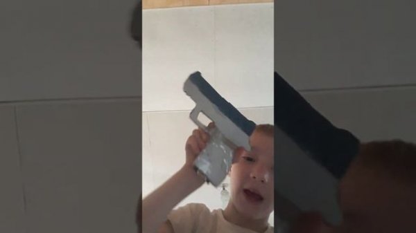 Оружие из картона