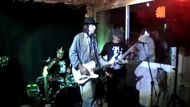 CHRISTOPHER BOCK CARS HISS BY MY WINDOW live смотреть онлайн