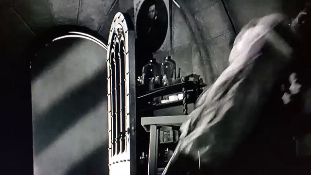 Daniel thrown out the window смотреть онлайн