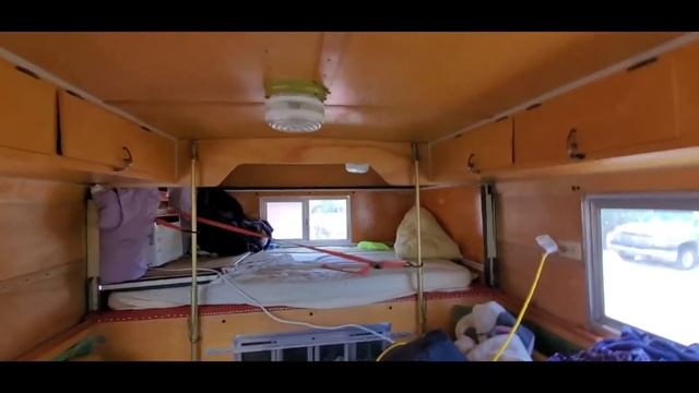 5K BTU AC Test in a 10' Cab Over Alaskan Camper смотреть онлайн