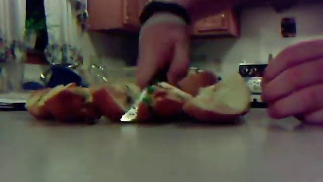 Random Videos: Apple Massacre! смотреть онлайн