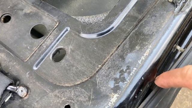 2000 Jeep TJ Wrangler Door disassembly , Removal of Door handles , Window , Locks, and Hardware. смотреть онлайн