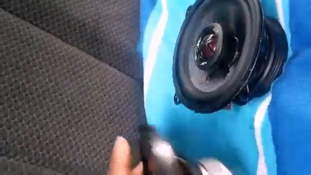 Skar Door speaker's installed in a Dodge Ram 2002-2008 смотреть онлайн