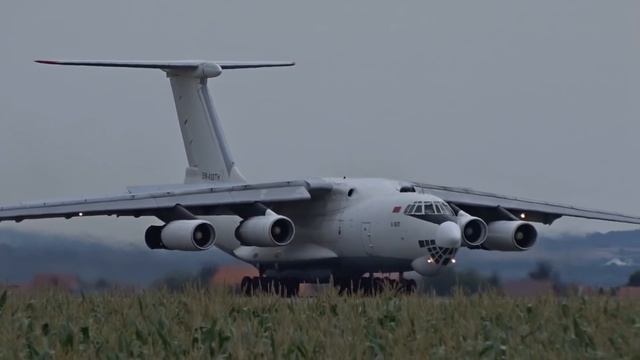 {Full HD}*VERY RARE* Ruby Star Ilyushin Il76 Smoky Approach and Landing At Belgrade Airport! смотреть онлайн