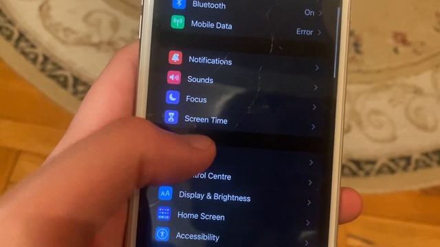How To Avoid Keyboard Freezing On iOS 17 смотреть онлайн