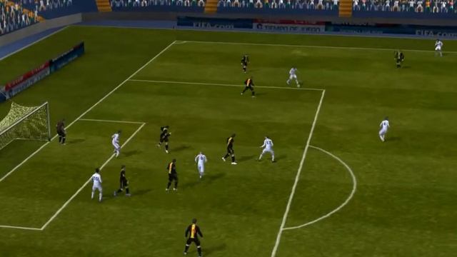 FIFA 13 iPhone/iPad - Real Madrid vs. Real Zaragoza