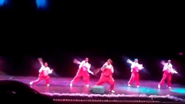 South Shore Drill Team 2011 'I Saw Santa Claus Late Last Night' смотреть онлайн