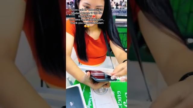 Unboxing Iphone 11 128 GB Black NTC