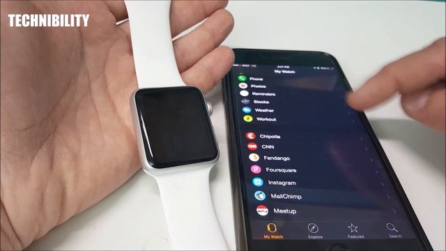 Apple Watch Review Plus Quick Comparison with Moto 360 смотреть онлайн