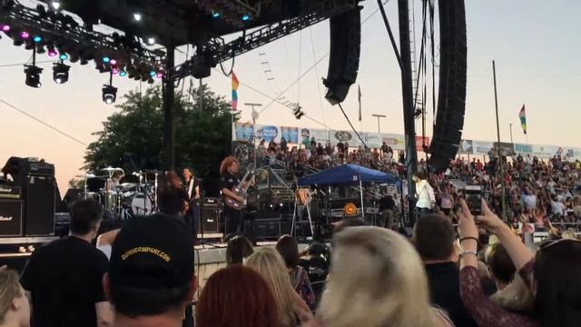 Tesla Love Song in Paso Robles смотреть онлайн