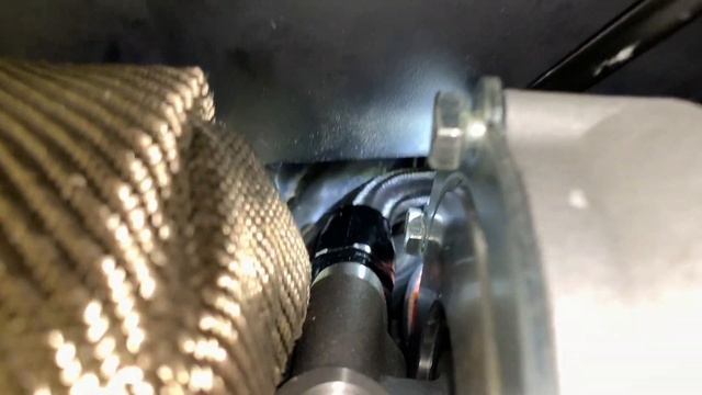 M52 24v BMW E30 Turbo Build: Oil Drain & Tapping Intake Manifold For Boost (Ep. 4) смотреть онлайн