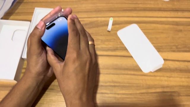 iPhone 14 Pro Clear Case with MagSafe Unboxing смотреть онлайн