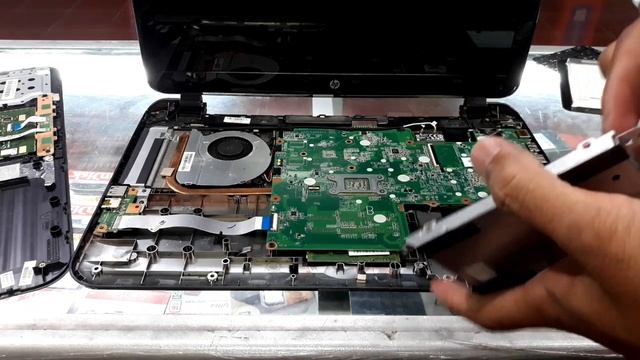 Tutorial mengganti HDD laptop , Ke SSD di Laptop HP PAVILION смотреть онлайн
