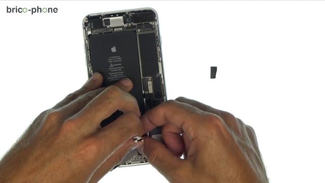 Tutoriel iPhone 7 Plus : remplacer la batterie (HD) смотреть онлайн