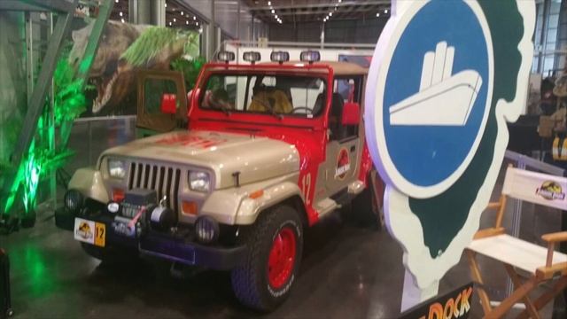 TRANFORMATION JEEP WRANGLER YJ JURASSIC PARK EN 1' - LOCATION JEEP JURASSIC PARK смотреть онлайн