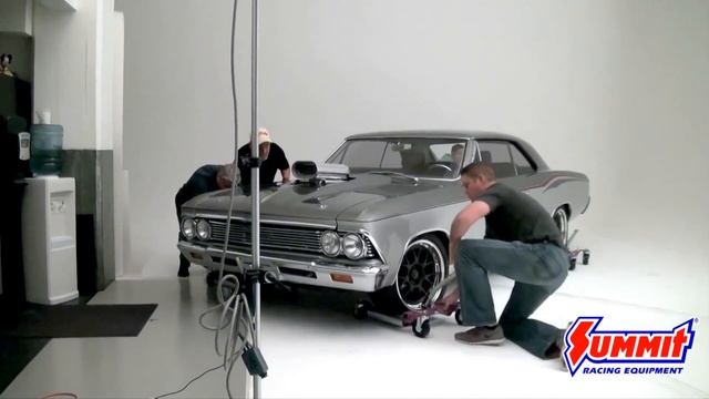 Chris's 1966 Chevy Chevelle смотреть онлайн