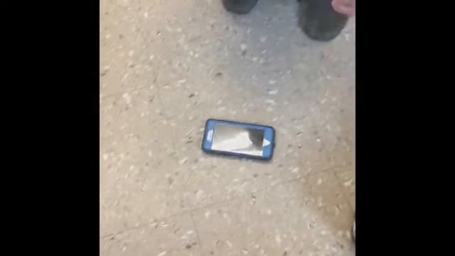 My Brother Drumming on his iPhone 6 at our Band Concert смотреть онлайн