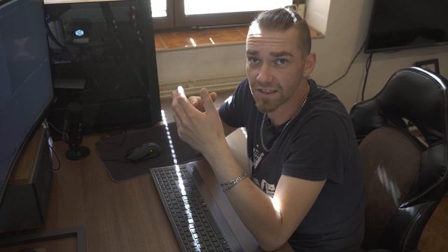 DAVINCI RESOLVE 17/18 | STAŽENÍ - PRVNÍ SPUŠTĚNÍ | 1. Díl JAK NA TO #DAVINCI #JAKNATO смотреть онлайн