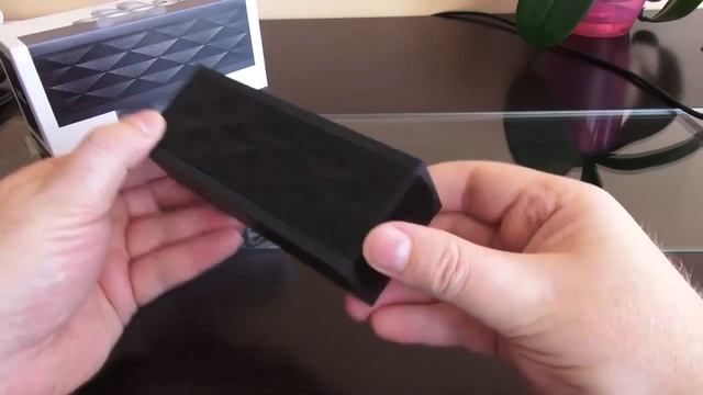 Jawbone Jambox Распаковка и первый взгляд смотреть онлайн