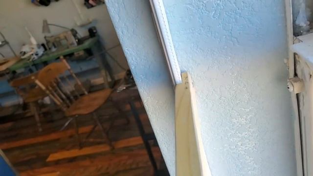 EASY, How To Build-WINDOW INSERTS with temperature results - keep DRAFTY air OUT! смотреть онлайн