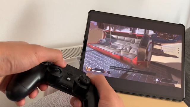 iPad OS with PS4 Controller feat. Shadow PC & RPlay смотреть онлайн