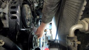 Toyota Prado 150 замена грм и помпы ускоренный курс