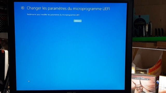 TUTO Accéder au BIOS ou UEFI depuis Windows 10 смотреть онлайн
