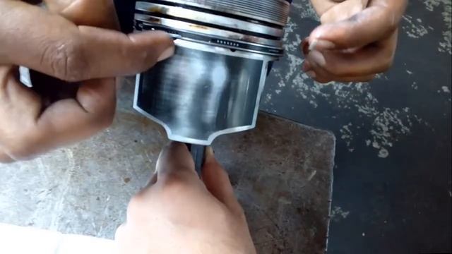 E01 : How to install rings into pistons | Diesel Generators | Perkins смотреть онлайн