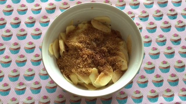 Super Easy Apple Pie Recipe смотреть онлайн