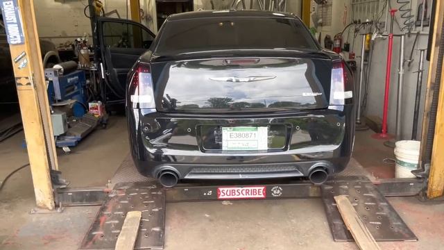 Chrysler 300: 5.7L HEMI Vs 6.1L HEMI Vs 6.4L HEMI!