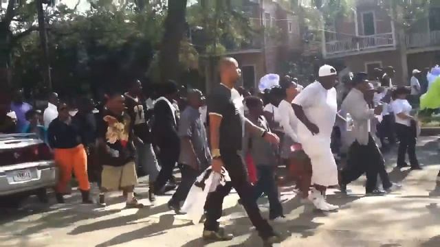 Second line outside our front door смотреть онлайн