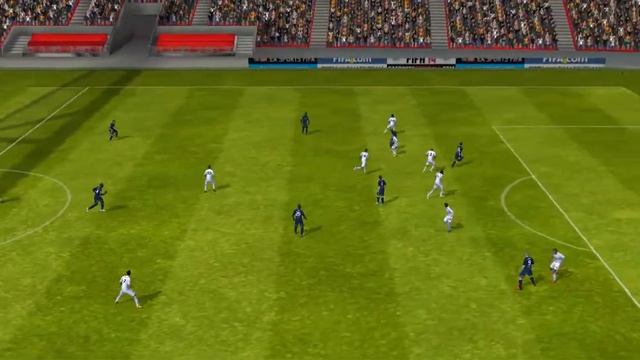 FIFA 14 iPhone Center Circle Free Kick Goal смотреть онлайн