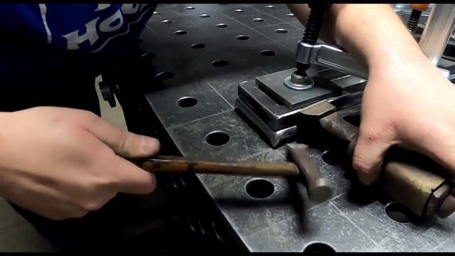 Wózek pod spawarkę Paton # 10 -Welding Trolley - Tłoczenie paneli bocznych смотреть онлайн