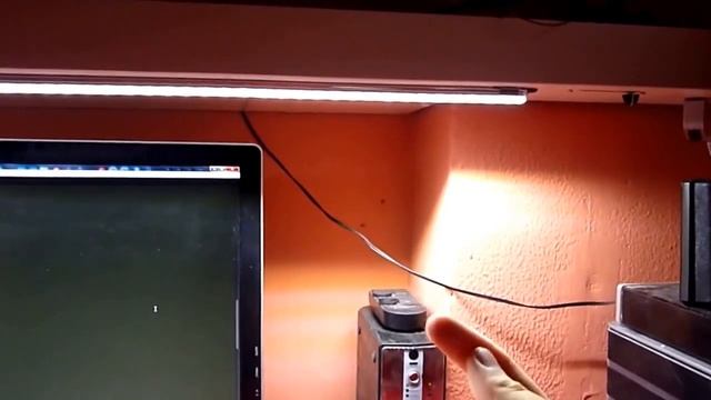 Arduino control de luz con potenciómetro y sensor de movimiento (test2) смотреть онлайн