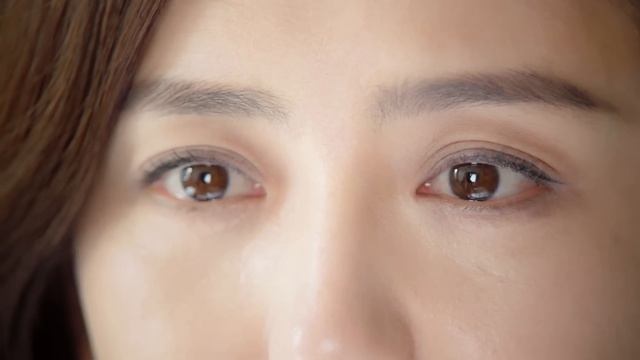 👨⚕️💗👩✈️《偷走他的心》Stealing His Heart EP25▶温柔男医生爱上霸气女机长！💘御姐机长竞住对面，暖男医生抱得美人归！ 🎉 смотреть онлайн