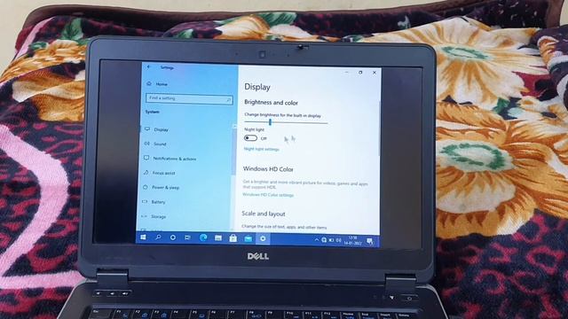 Laptop Screen Not Full Size | Laptop Screen Not Full Size Windows 10 смотреть онлайн