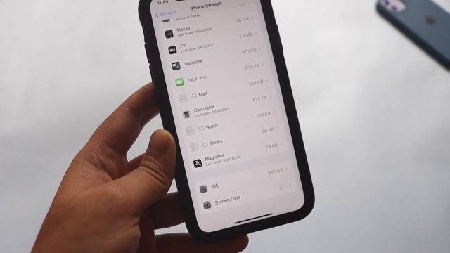 iOS 15.6 Beta 2 Update on iPhone XR ! смотреть онлайн