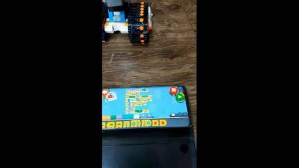 LEGO BOOST - PROGRAM 1 - AI + Opis + Instrukcja