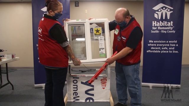 Lowes DIY Window Install Tutorial 2020 Women Build смотреть онлайн