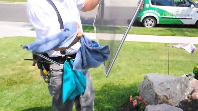 Limelight Window Cleaning - Screen Cleaning Demo смотреть онлайн