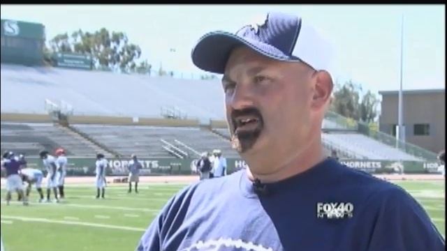 If it works...bring it on. Oakmont HS wearing the Guardian Cap (Fox40 News 6.28.12) смотреть онлайн