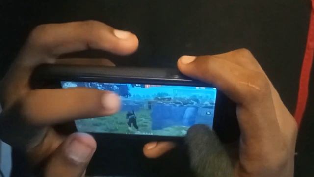 iPhone Se 2016 Free Fire HandCam ⚡🤍 смотреть онлайн