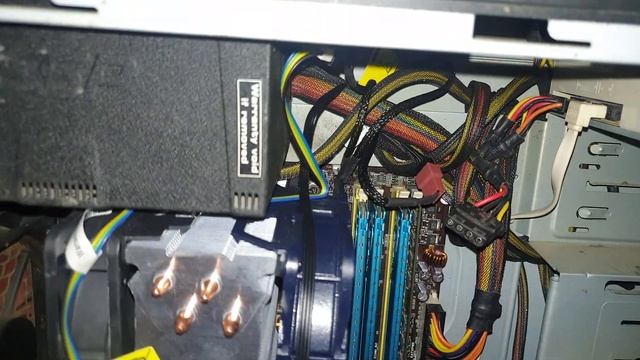 Windows XP Gaming Computer with Cooler Master Hyper 212 Plus смотреть онлайн