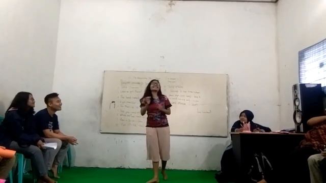 Last Meeting "Public Speaking" Class The Daffodils Speaking School, Pare, Kediri, 2018. смотреть онлайн
